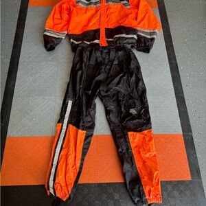 Men’s Harley Davidson, rain suit extra heavy suspenders hood included